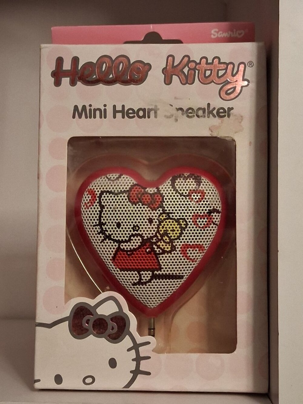 Vintage 2009 Sakar NIB Sanrio Hello Kitty Portable Plug In Speaker Pink Heart